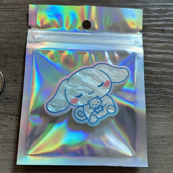 Handmade Kawaii pin - Picture 6 of 6